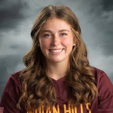 Aubrey Honeycutt's Instagram, Twitter & Facebook