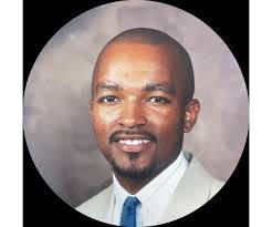 Kay Ellington's Instagram, Twitter & Facebook