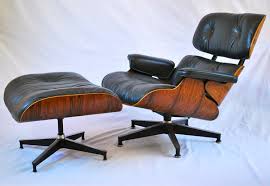 Herman Miller Eames Lounge Chair And Ottoman Navy Blue On Rosewood Series Iv Production 2 950 00 Via Etsy Eames Lounge Chair Lounge Chair Eames Lounge