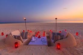 Table Seating Made Out Of Sand On The Beach Sand Castle Romantic Beach Beach Dinner