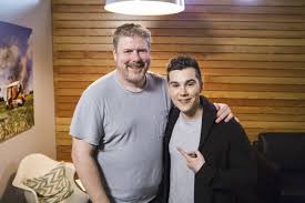 Lat Entertainment On Twitter Shada Began Voicing Finn At Age 12 He Remembers A Fan Asking If He D Be Replaced When His Voice Changes And Pen Was Like No No No We Re Finn the human (adventure time). shada began voicing finn