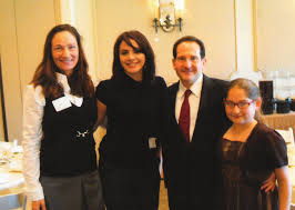 14-AFFCF-0352 Annual Report R05.indd