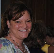 Where to find chicks and bunnies for Easter pictures in Milford OH?