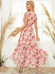 Spedizione economica gratuita da 25€ d'acquisto registrati e ottieni 10% di sconto sul tuo primo ordine approfitta delle nostre offerte esclusive e delle ultime tendenze shein: Shein Surplice Neck Belted Asymmetrical Hem Floral Dress Shein Eur