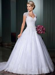 Prezzo listino 600,00 €, prezzo outlet 580,00 €. 301 03 Ball Gown Sweetheart Court Train Organza Wedding Dress With Appliques Lace 0025093712 Abiti Da Sposa Romantici Vestiti Da Sposa Incredibili Abiti