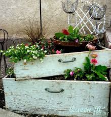 How To Repurpose Old Drawers Rustic Gardens Container Gardening Rustic Dresser