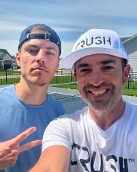 Christopher Deaton (@pickledeat) • Instagram photos and videos