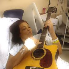 Morre a cantora Rejanne Fogo Puro, aos 59 anos de idade