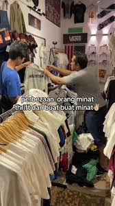 Cara Membedakan Thrift Dan Baru: Bundling Vintage dan Branded
