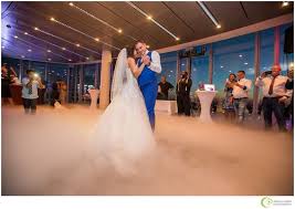 Hochzeitsfotograf Angela Krebs Koln Bonn Dusseldorf Nrw Hochzeit Kolnsky 0032 Hochzeitstanz Hochzeit Hochzeitsfotograf