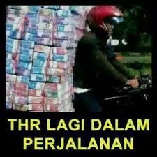 Bikin Ngakak Seharian Ini Foto Meme Meme Kocak Soal Thr Kapanlagi Com