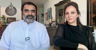 Bushra Ansari introduces partner Iqbal Hussain, talks societal concerns, pressure - Life & Style - Business Recorder