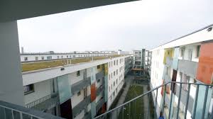 Wohnen, arbeiten und natur sind dort eng. Messestadt Riem Kalte Dusche Fur Die Mieter Munchen Sz De
