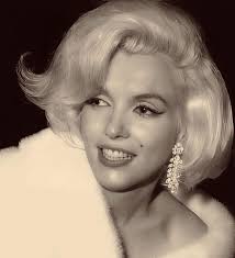 ♡Marilyn👑Monroe♡ at the most popular birthday party of a president,  occurred in 1962 !!!