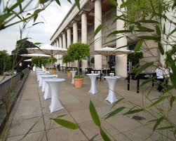 Adolf hitler, vizekanzler deutschlands gab 1933. Exclusive Location Von Feinkost Kafer Haus Der Kunst Feinkost Kafer Online