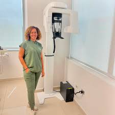 Centro de MicroEndodoncia de PR - Dra. Dannelly Gonzalez