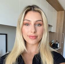 Paige Kay's Instagram, Twitter & Facebook