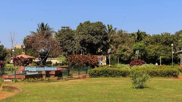 Hanging Gardens of Mumbai - Wikipedia