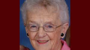 Elaine Weems's Instagram, Twitter & Facebook