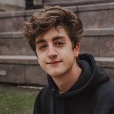 natalie ogden (@natalieogdenn)