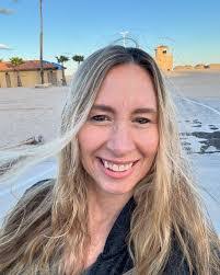 Amy Tinney's Instagram, Twitter & Facebook