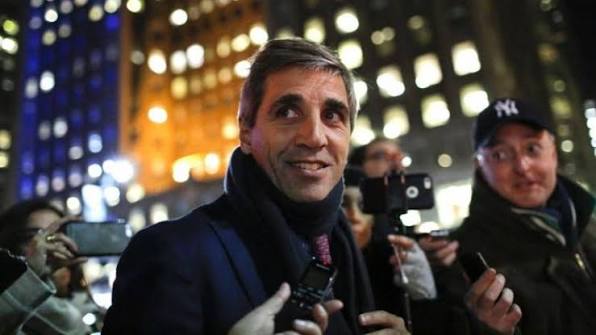 Secretario de finanzas invirtió en dólar futuro y luego le fijó el precio -  Nueva Ciudad