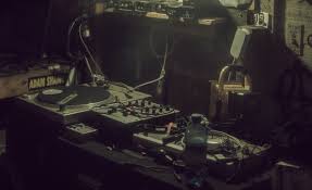 India is a country with many music lovers. Top 10 Dj Speakers Updated June 2021 Dj Equipment Reviews