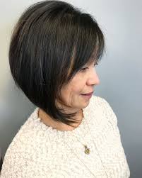 This simple layered bob is a good wash and go option for women with natural curl or wave in their hair. 15 Easiest Wash And Wear Haircuts For Over 50 2021 Trends