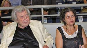 Η μαργαρίτα θεοδωράκη δεν θέλησε να προχωρήσει σε . 2iwfq386atk4lm