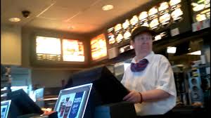 The typical mcdonald's cashier salary is $11. Walk Into Mcdonalds Cashier Knew She Was Being Recorded Youtube
