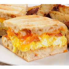Breakfast Scrambled Egg Panini Recipe From Baby Babkas Rezepte Essen Sandwichmaker Rezepte