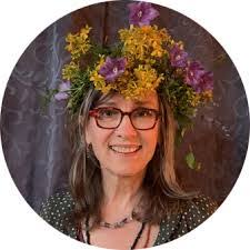 Jan Gates's Instagram, Twitter & Facebook