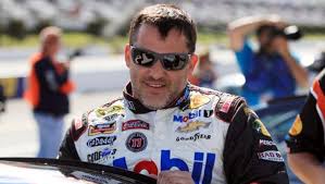 Get the updated and latest nascar 2011: Y4xl9mzjb5gmim