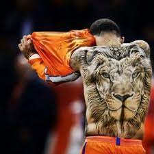 أعلن نادي برشلونة ، عن تعاقده مع الدولي الهولندي ممفيس ديباي نجم أولمبيك ليون الفرنسي السابق فى صفقة. 22 Memphis Depay Ideas Memphis Depay Memphis Football