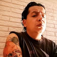 R.I.P. Vinnie Paul. You're with Dimebag Darrell now.