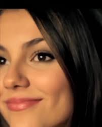 VC SABIA DISSO? 🎬 Um dos melhores personagens de “Brilhante Victória” da  Nick, o Andre Harris, interpretado pelo @leonthomas parece ter sido um  presságio sobre como seria o futuro do ator já