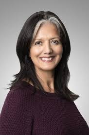 Jennifer Estrella's Instagram, Twitter & Facebook