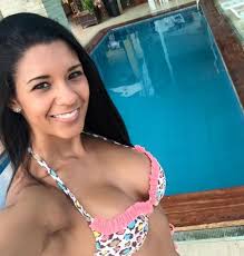 Rocío Miranda se 'derritió' ante el sol de Puerto Maldonado [Fotos]