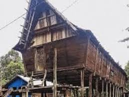 Rumah adat kalimantan barat = panjang. 7 Rumah Adat Kalimantan Tengah Wajib Diketahui Destinasi Pariwisata Indonesia Terpopuler
