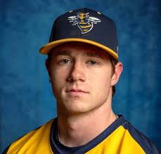 Yellowjackets baseball team sweeps Century College