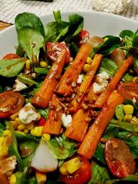 Feldsalat Mit Warmen Mohren Und Sonnenblumenkernen Feldsalat Rezept Rezepte Gesunde Rezepte