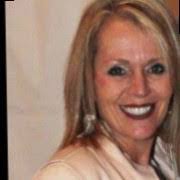 Laura Tomasello's Instagram, Twitter & Facebook