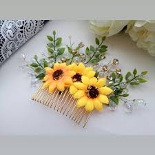 Sunflowers Hair Combsunflower Hair Piece Wedding Hair Etsy In 2020 Sunflower Themed Wedding Sunflower Wedding Sunflower Wedding Decorations