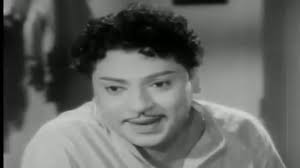 Hi friends!, Movie : Pachchai Vilakku, Song : Vaarathiruppano, Singer's :T.  M. Soundararajan & P. Susheela, Lyric : Kannadasan, Music :  Viswanathan–Ramamoorthy