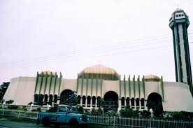 Postavili ho na počesť 16. Masjid Al Muktafi Billah Shah