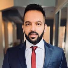 Ralph Moghaizel (@RalphM_)