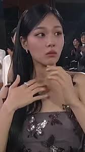 BIBI Wins Best New Actress at Baeksang Awards