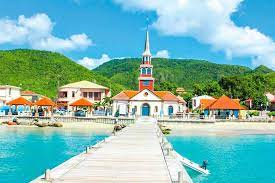 Has de saber que puedes bañarte en el caribe en invierno sin salir de europa. Isla Martinica Travel Guia