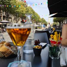 Office de tourisme de reims. Brasserie Le Gaulois Reims Champagne Ardenne Venue Photos Untappd