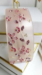 Apart from its hologram effect, every seal tag and sticker has a unique 16 digit code that can be found on the front of the tag or sticker directly below the seal. Crystal Hair Clip Flower Beautiful Barrette Swarovski Rhinestone Mc Davidian New Ebay